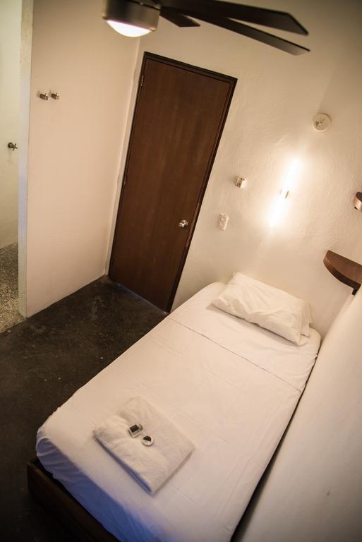 Hostal Olas Altas Manzanillo Quarto foto